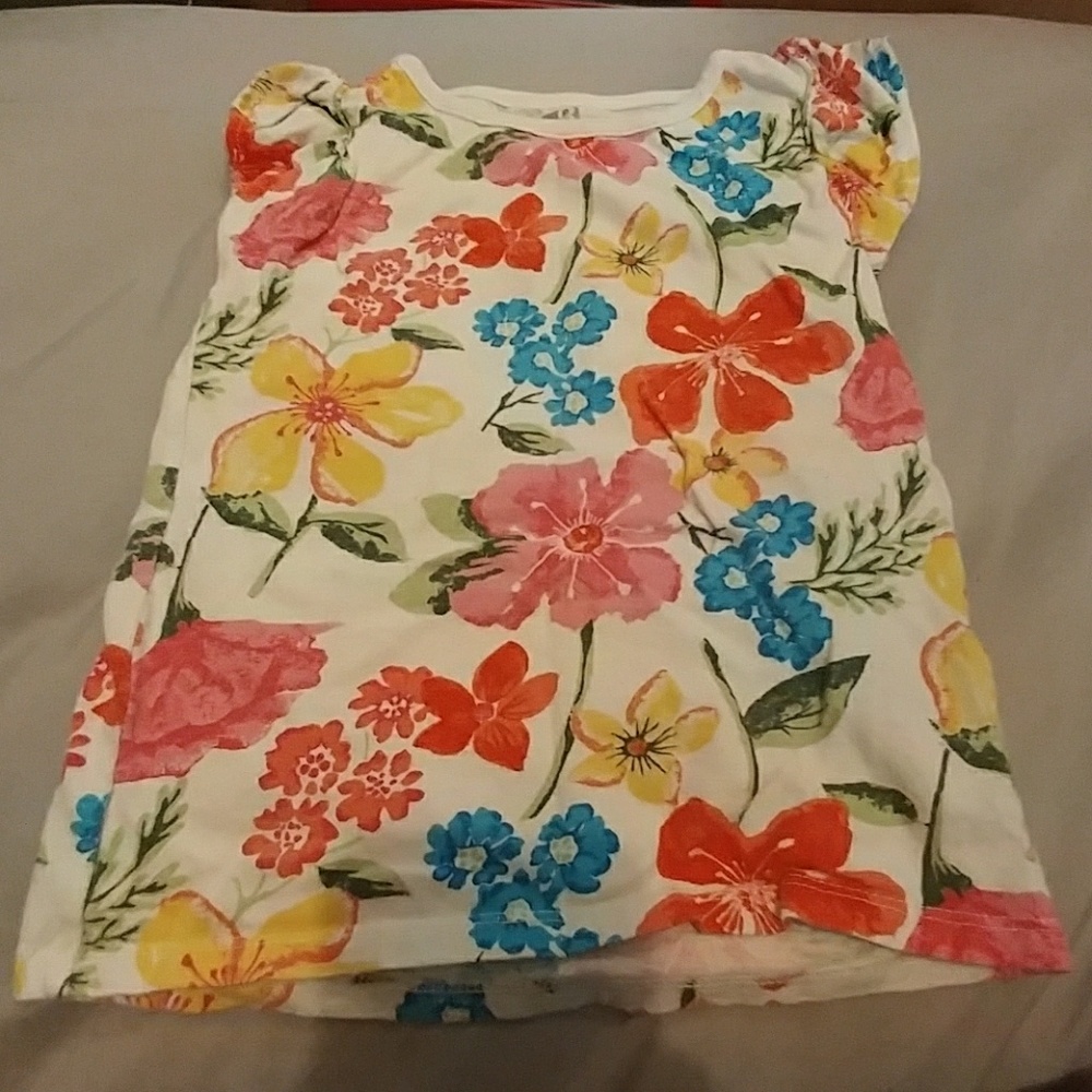 White floral t-shirt